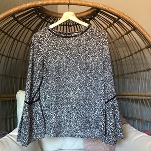 LOFT Tops - LOFT Floral Flare Sleeve Blouse LOFT Tops - LOFT Floral Flare Sleeve Blouse